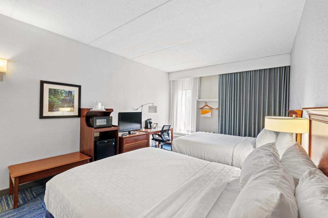 Allentown Park Hotel, Ascend Hotel Collection Fogelsville Экстерьер фото
