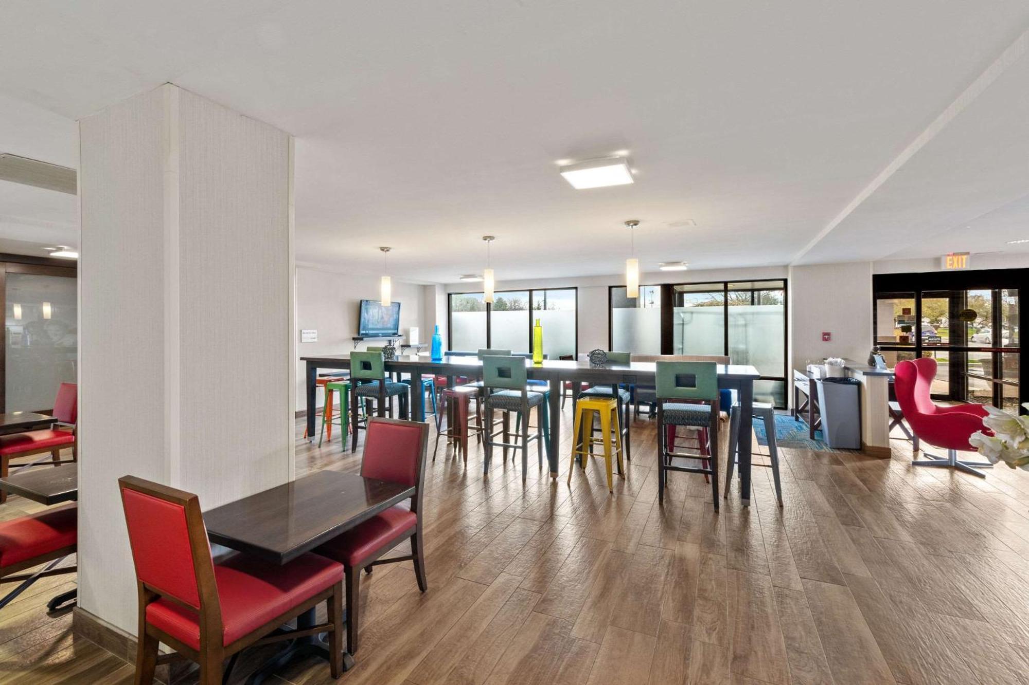 Allentown Park Hotel, Ascend Hotel Collection Fogelsville Экстерьер фото