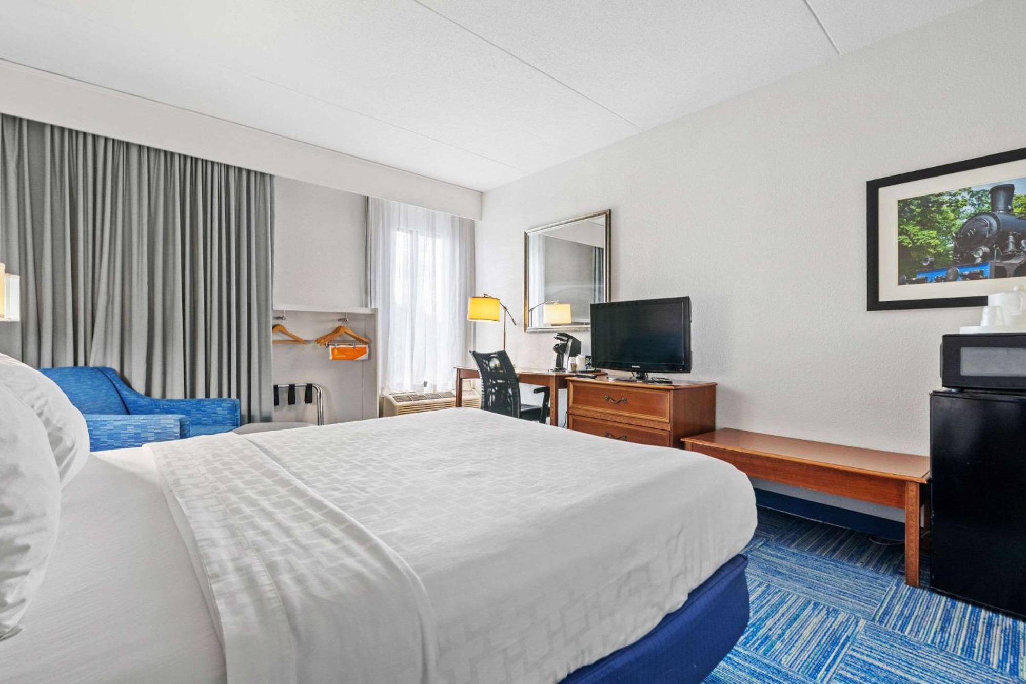 Allentown Park Hotel, Ascend Hotel Collection Fogelsville Экстерьер фото